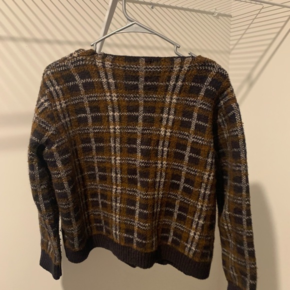 Cardigan - Picture 2 of 2